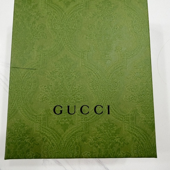 Gucci Marmont Quilted Leather Zip Wallet - Picture 9 of 10